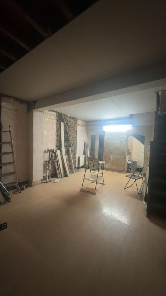 Chimney removal, ceiling removal, new ceiling, plaster, painting and new flooringin in East Ham